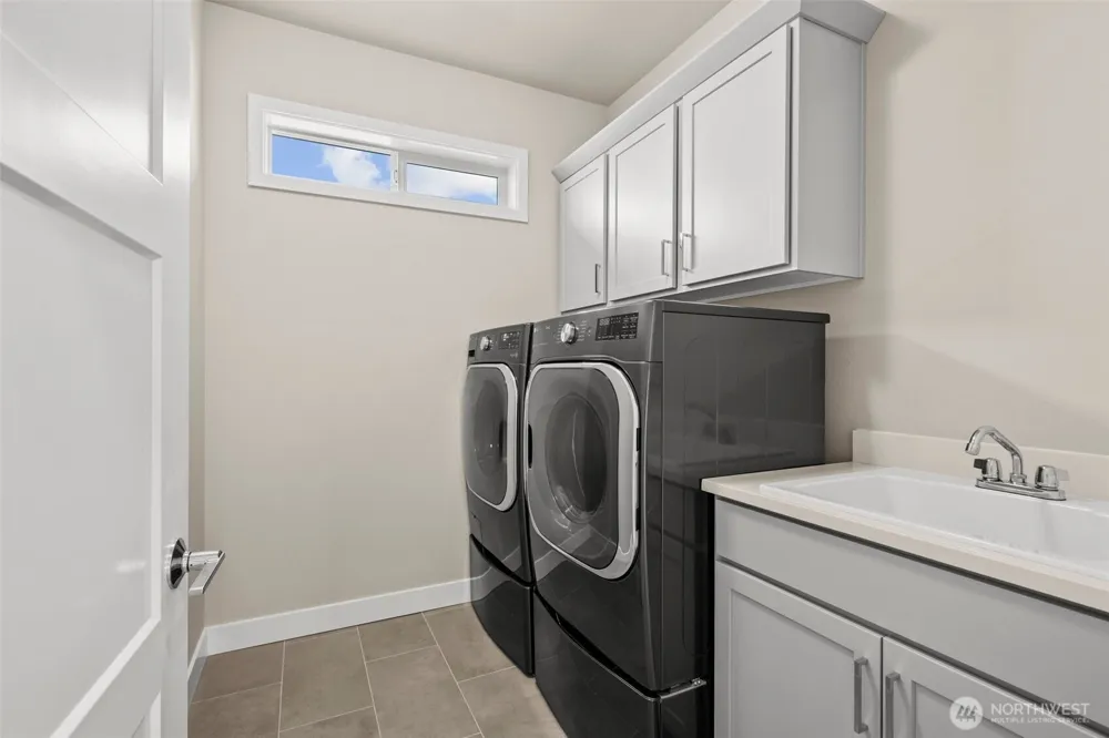 4182 Potlatch Street Richland, WA 99352