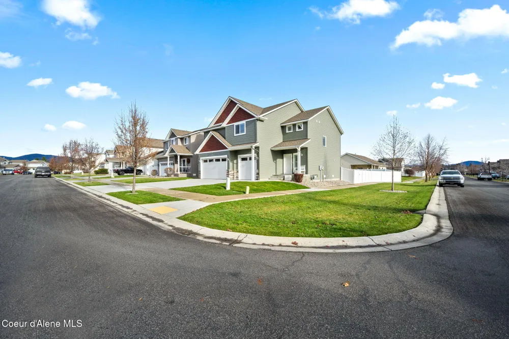 8072 SCOTSWORTH STREET Post Falls, ID 83854