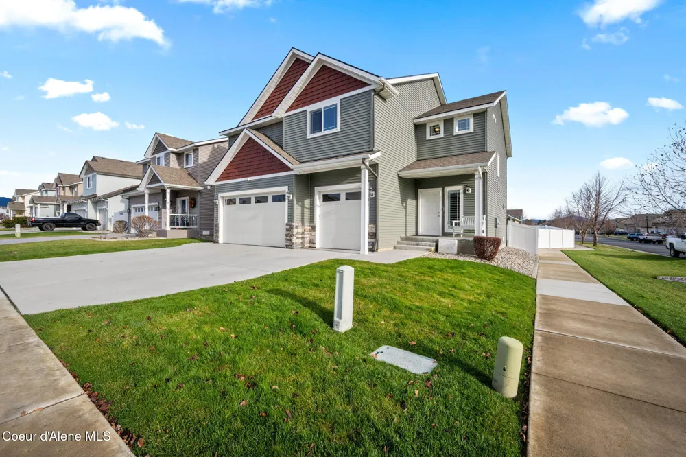 8072 SCOTSWORTH STREET Post Falls, ID 83854