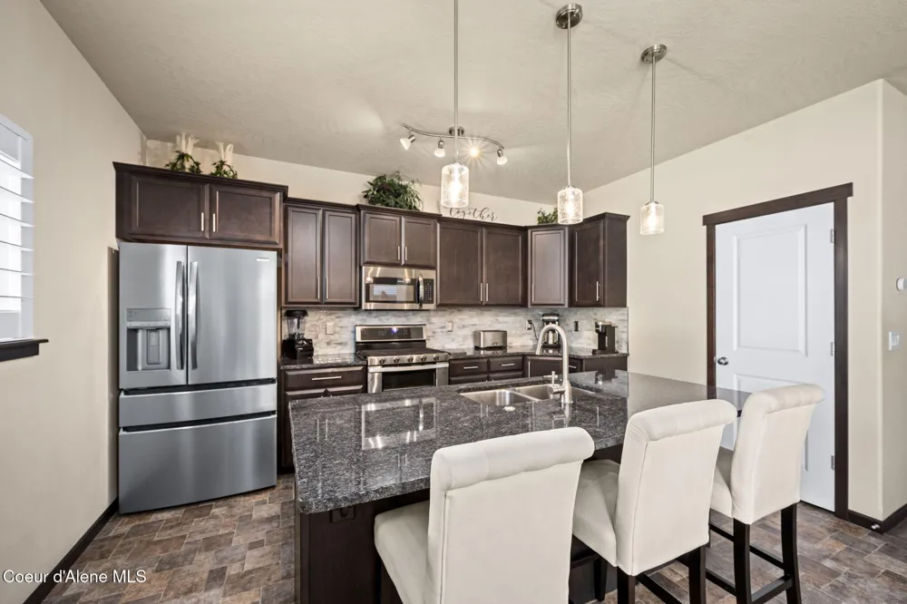 8072 SCOTSWORTH STREET Post Falls, ID 83854