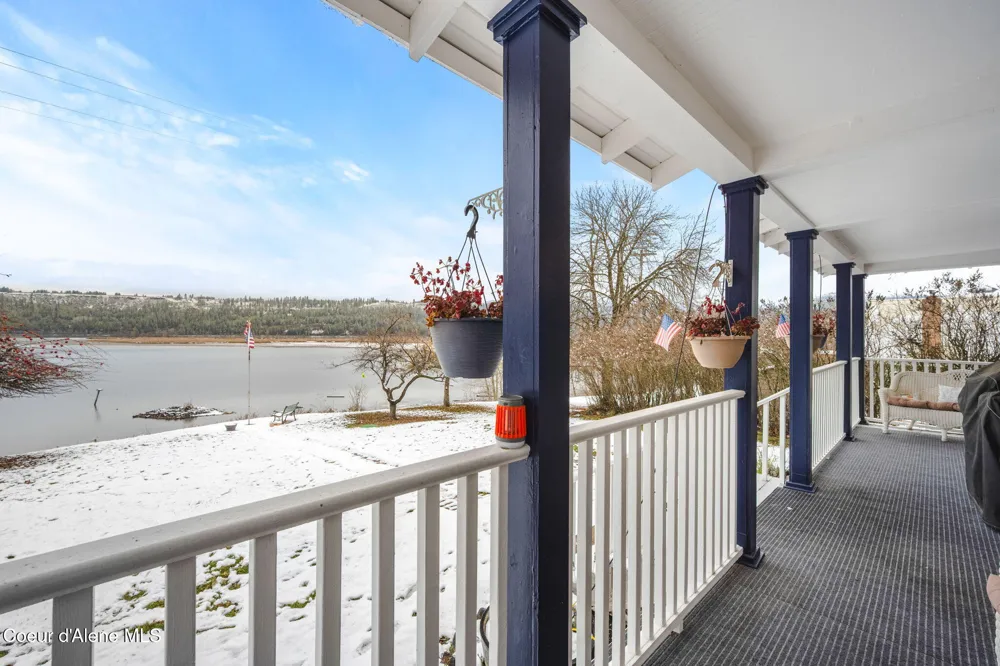 114 COEUR D ALENE AVENUE Harrison, ID 83833