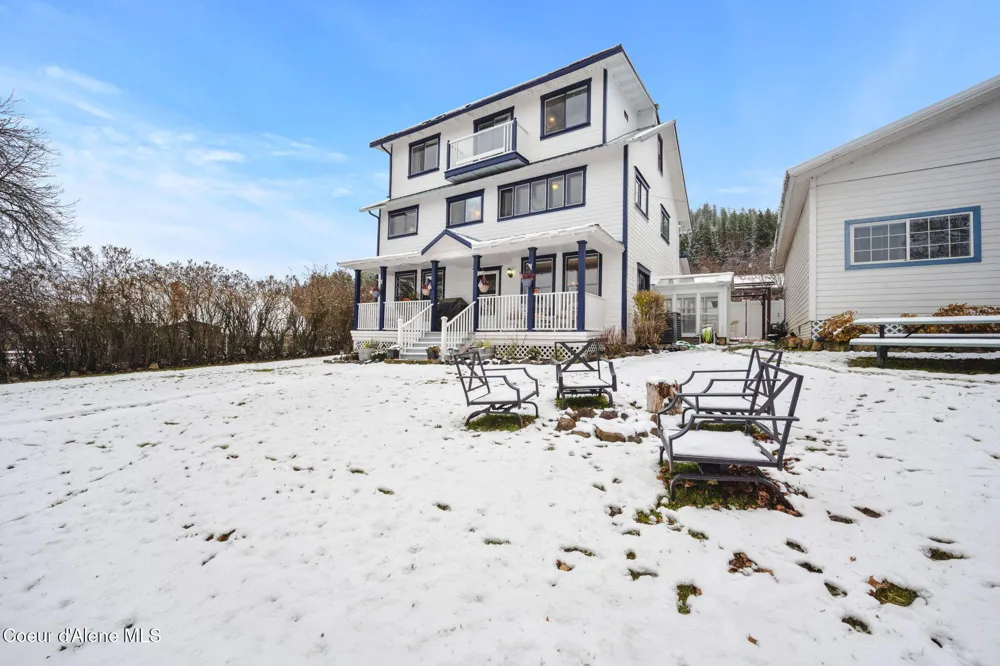 114 COEUR D ALENE AVENUE Harrison, ID 83833