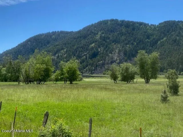 NNA (7800) 20 ac. Blue Lake Rd Priest River, ID 83856