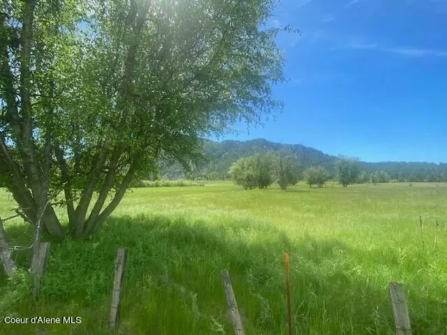 NNA (7800) 20 ac. Blue Lake Rd Priest River, ID 83856