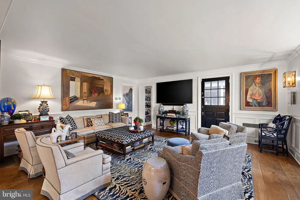 302 STONE BROOK DRIVE Wilmington, DE 19807