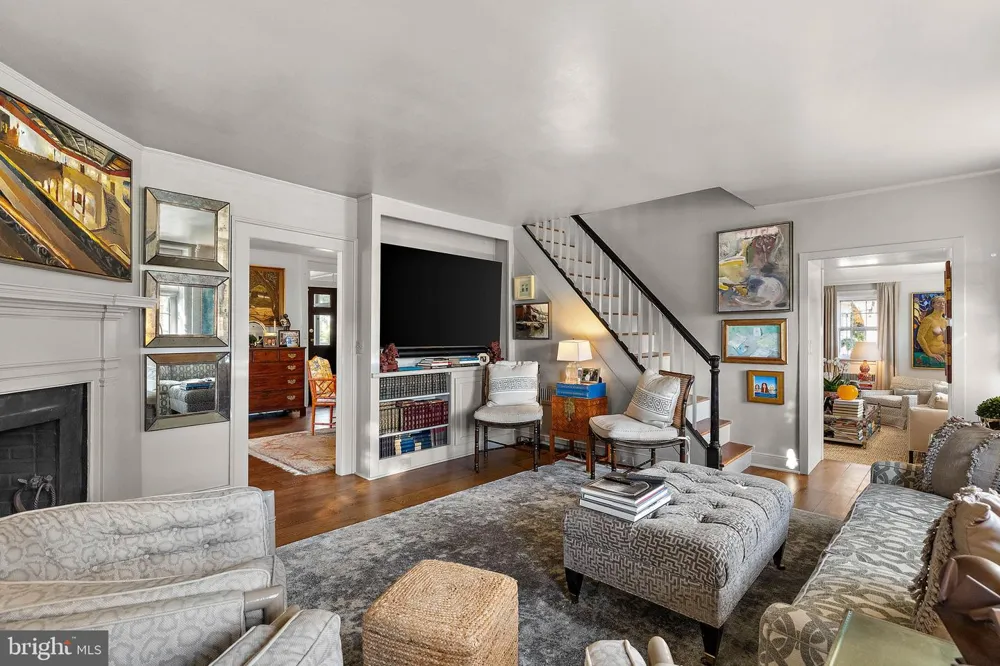 302 STONE BROOK DRIVE Wilmington, DE 19807