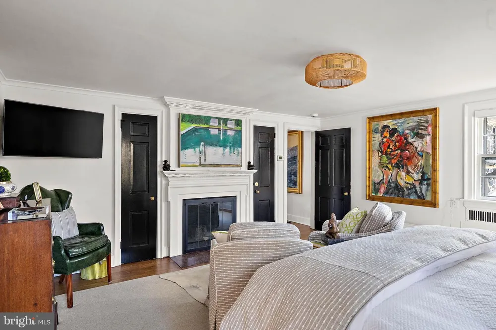 302 STONE BROOK DRIVE Wilmington, DE 19807