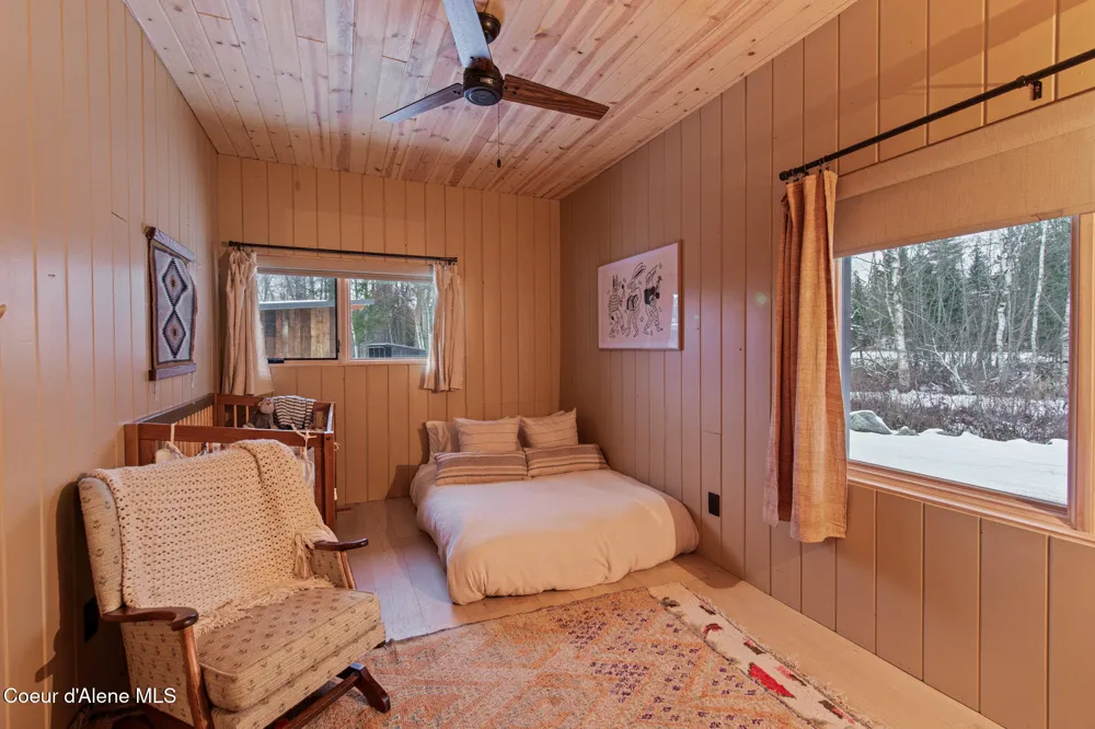 202 Siskin Lane Sandpoint, ID 83864
