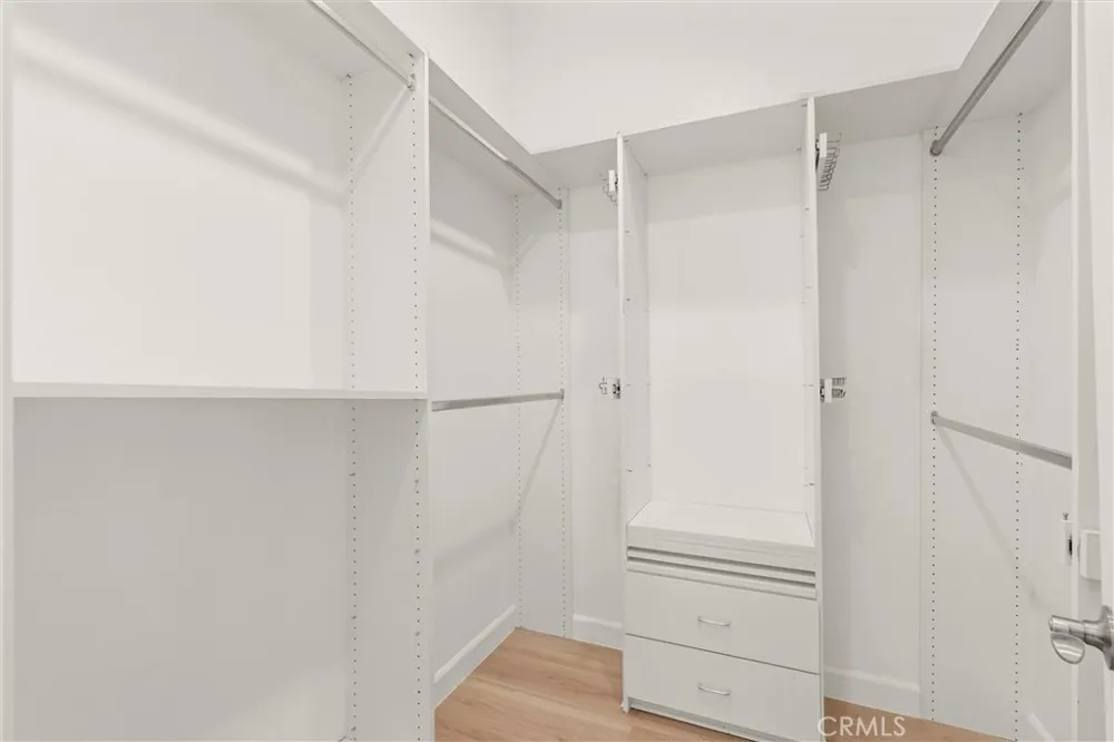 17109 Palisades Pacific Palisades, CA 90272