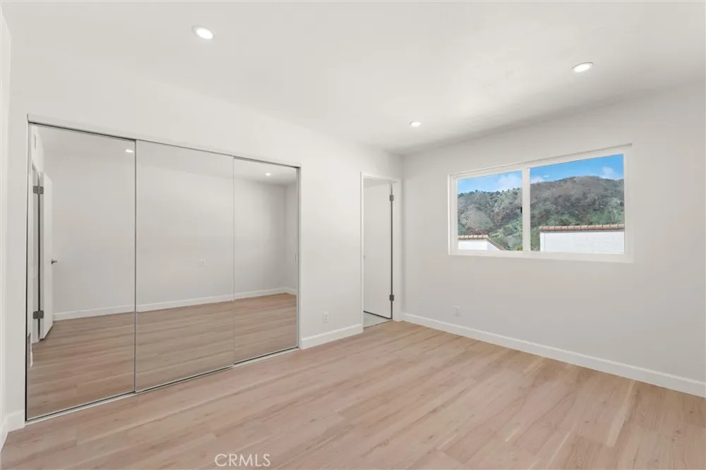 17109 Palisades Pacific Palisades, CA 90272