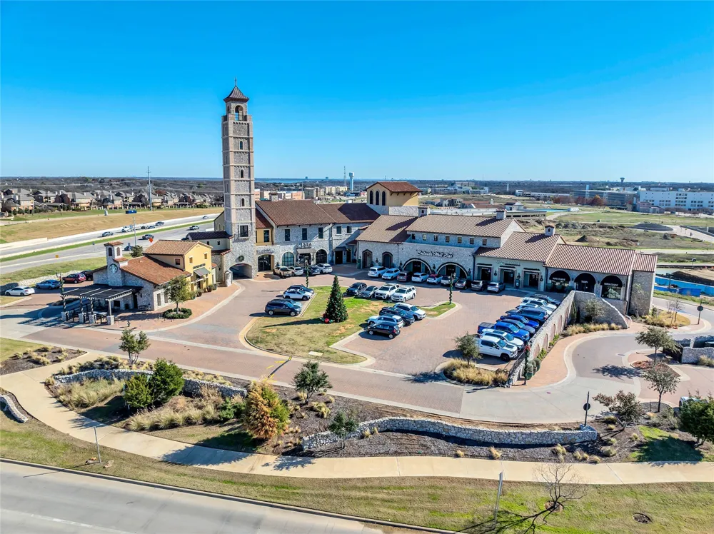 28 Castellon Drive Westlake, TX 76262