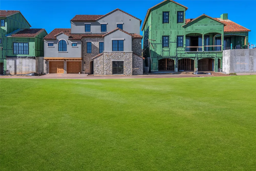 28 Castellon Drive Westlake, TX 76262
