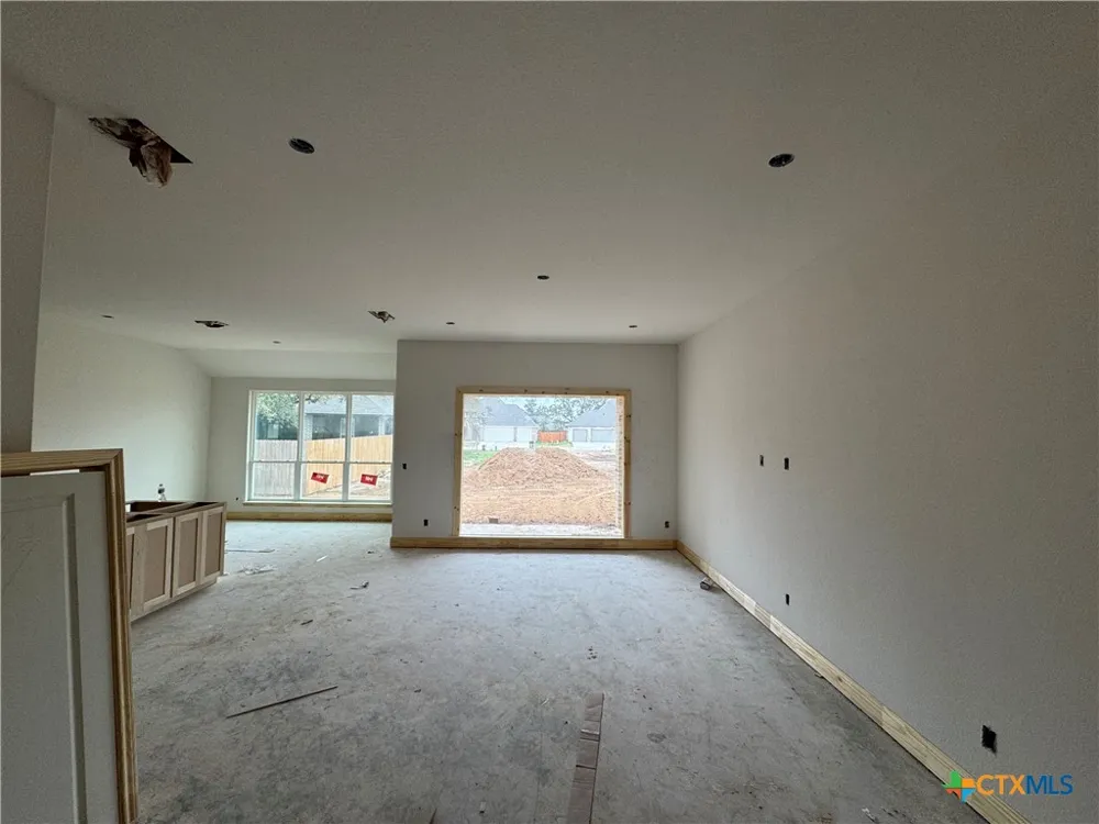1301 Rylee Lane Salado, TX 76571