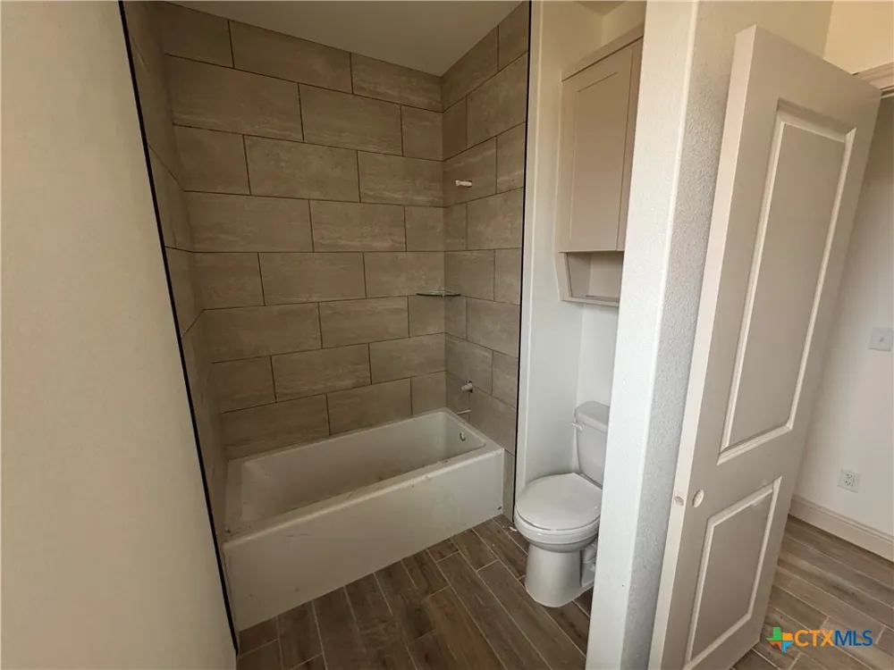 1301 Rylee Lane Salado, TX 76571
