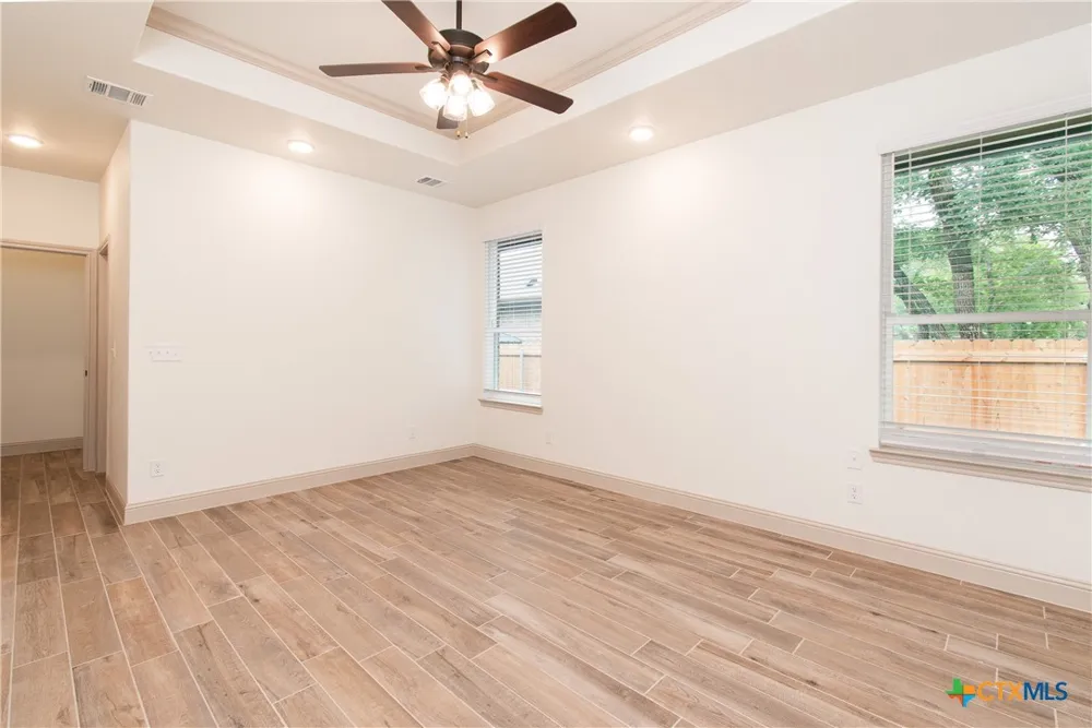 1301 Rylee Lane Salado, TX 76571