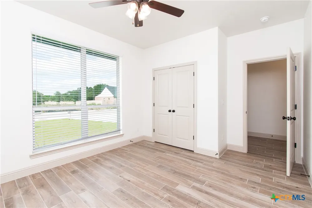 1301 Rylee Lane Salado, TX 76571