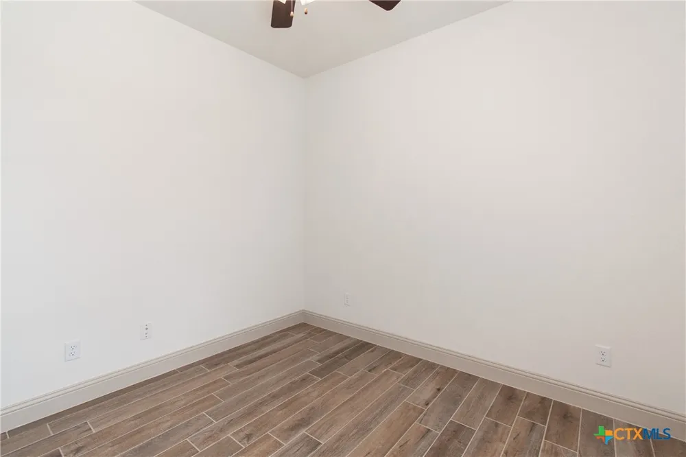 1301 Rylee Lane Salado, TX 76571