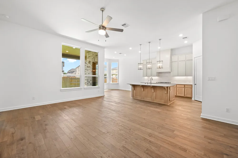 809 Jackson River Loop Kyle, TX 78640