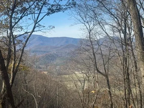 68 Acres Ponderosa Road