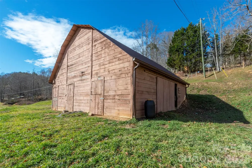 366 Dix Creek #2 Road Leicester, NC 28748