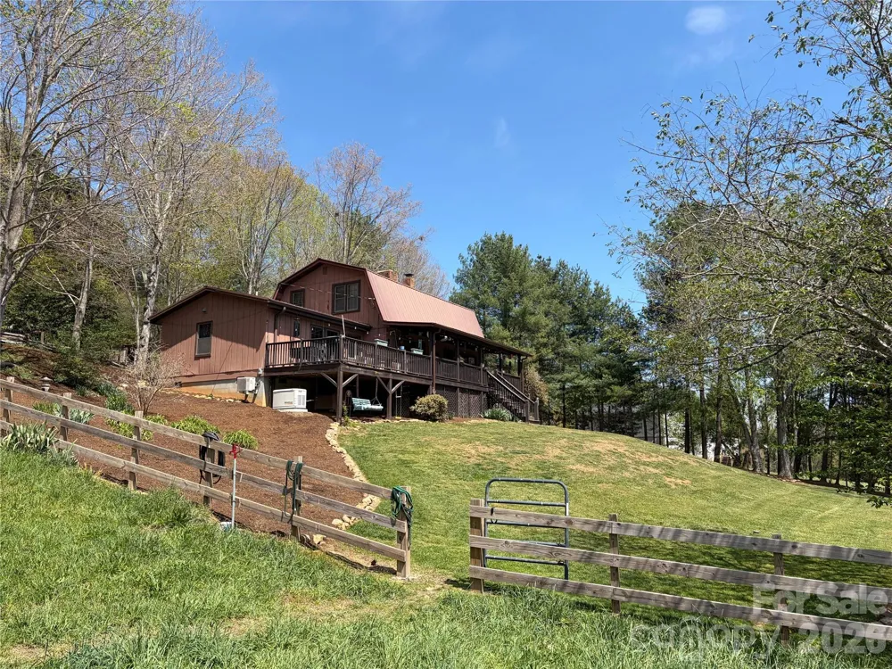 366 Dix Creek #2 Road Leicester, NC 28748