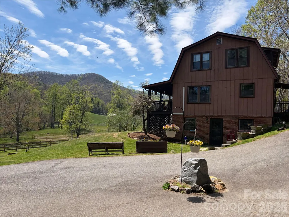 366 Dix Creek #2 Road Leicester, NC 28748