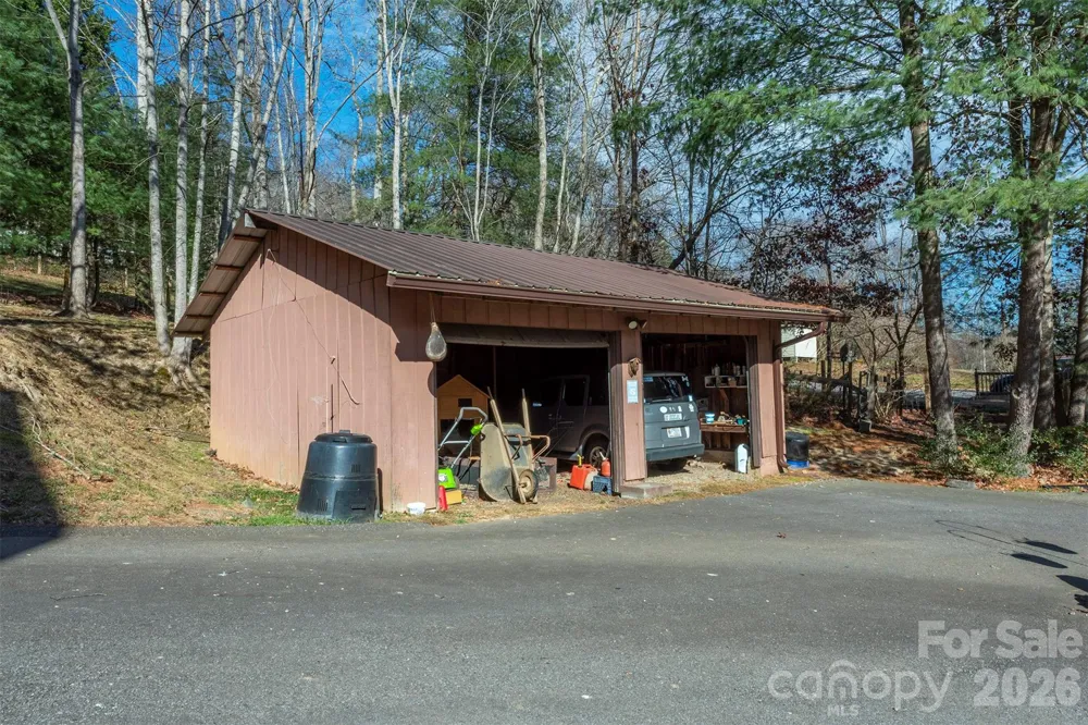 366 Dix Creek #2 Road Leicester, NC 28748