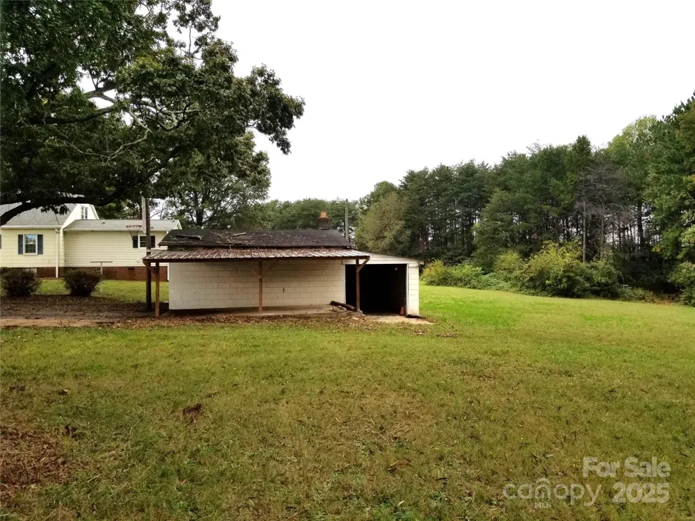 496 Brawley School Road Mooresville, NC 28117