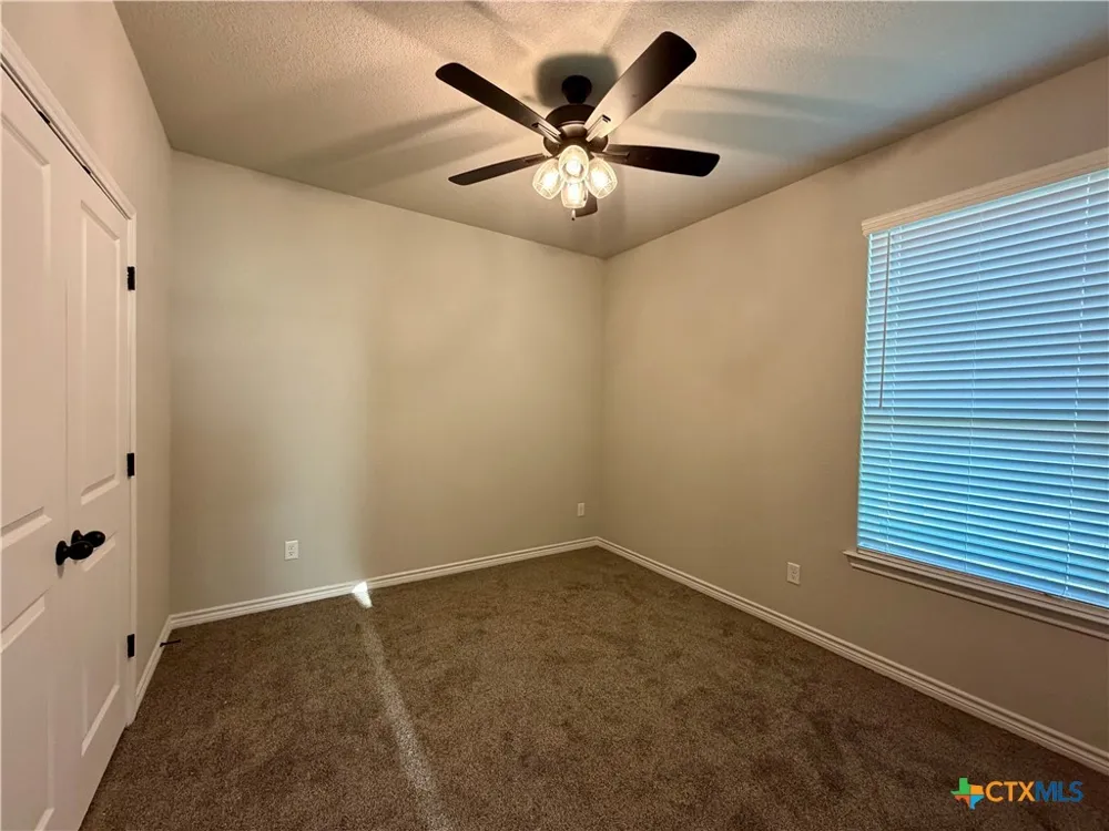 2559 Cedar Glen Drive Belton, TX 76513