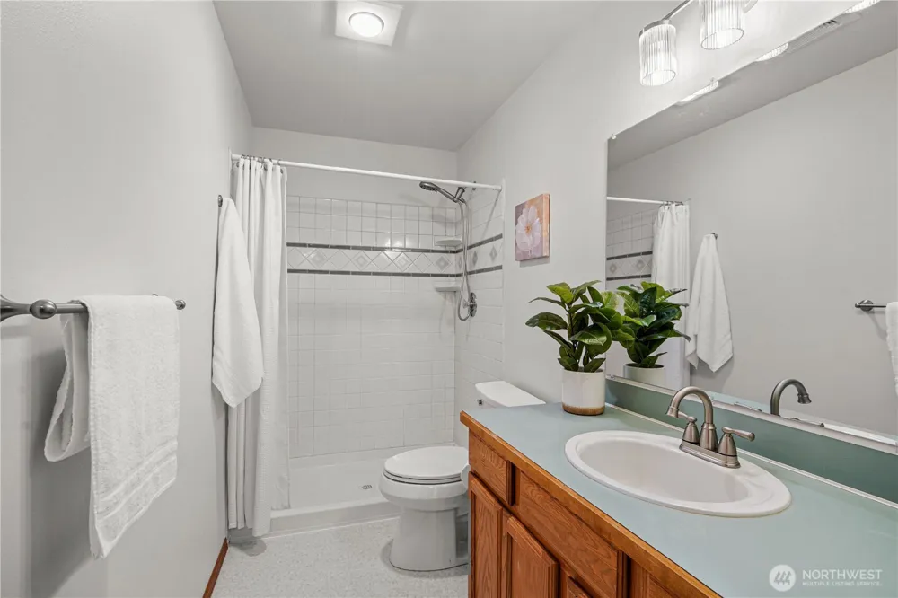 8045 Prather Road SW Centralia, WA 98531