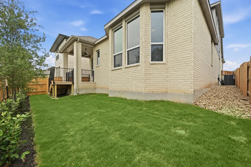 244 Basket Flower Loop Kyle, TX 78640