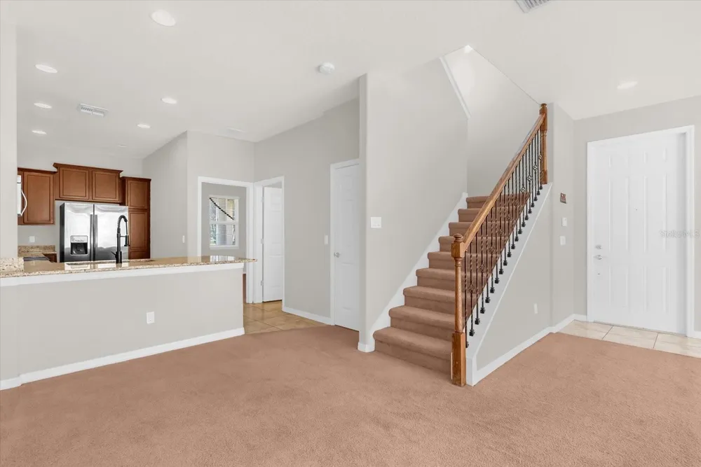 11932 LORENZA LANE Orlando, FL 32827