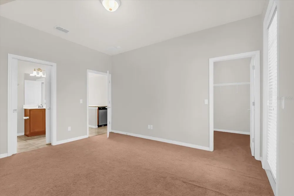 11932 LORENZA LANE Orlando, FL 32827