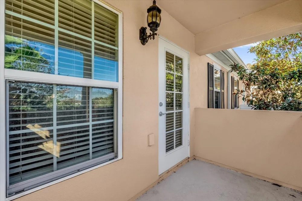 11932 LORENZA LANE Orlando, FL 32827