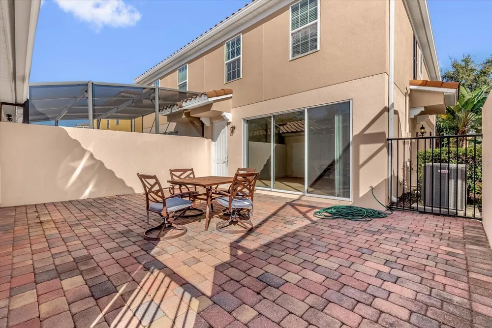 11932 LORENZA LANE Orlando, FL 32827