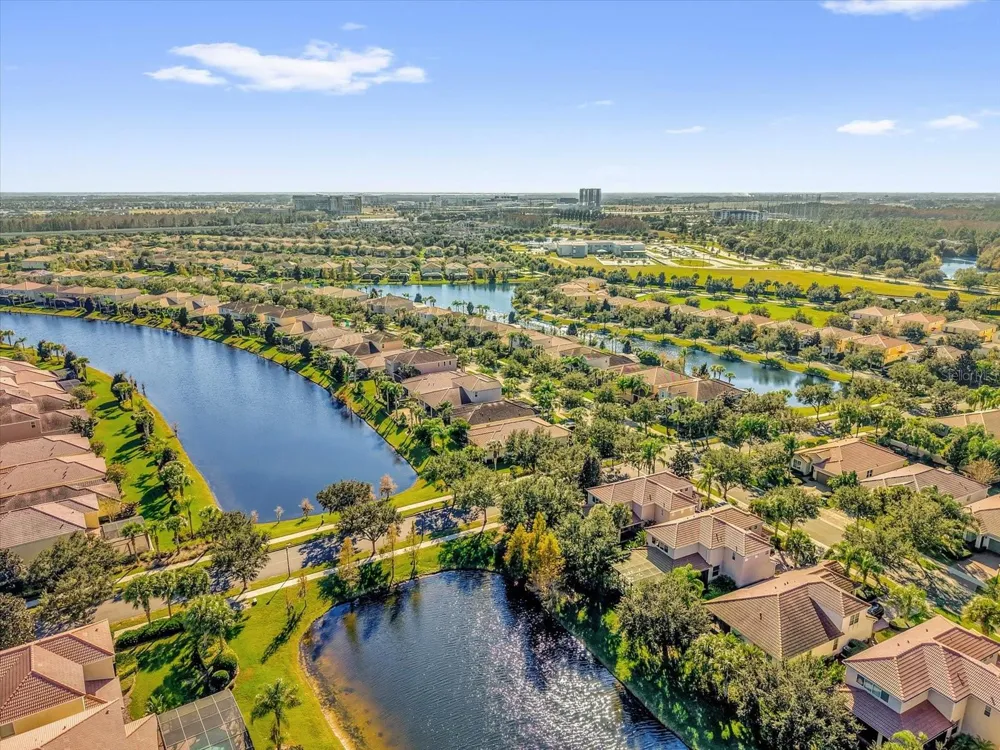 11932 LORENZA LANE Orlando, FL 32827