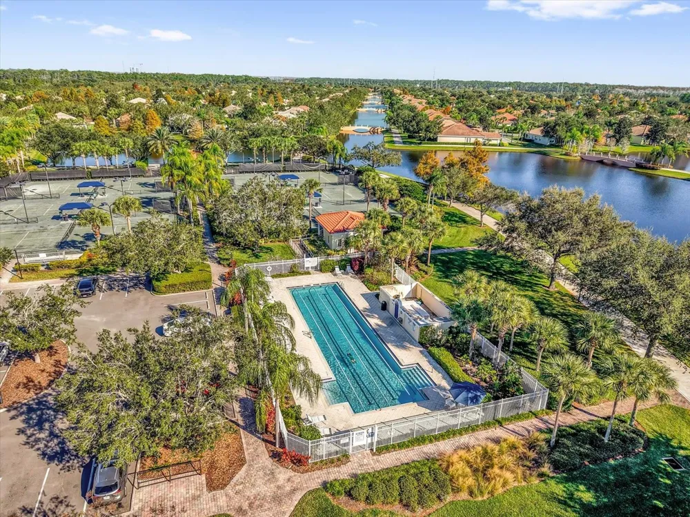 11932 LORENZA LANE Orlando, FL 32827