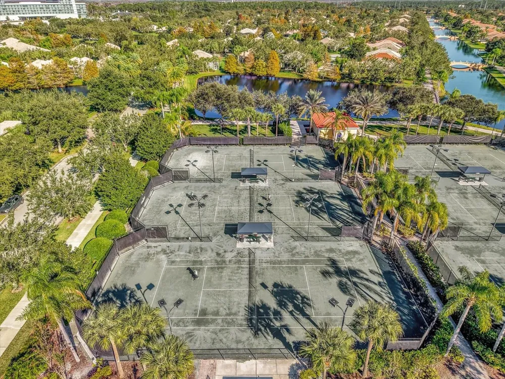 11932 LORENZA LANE Orlando, FL 32827