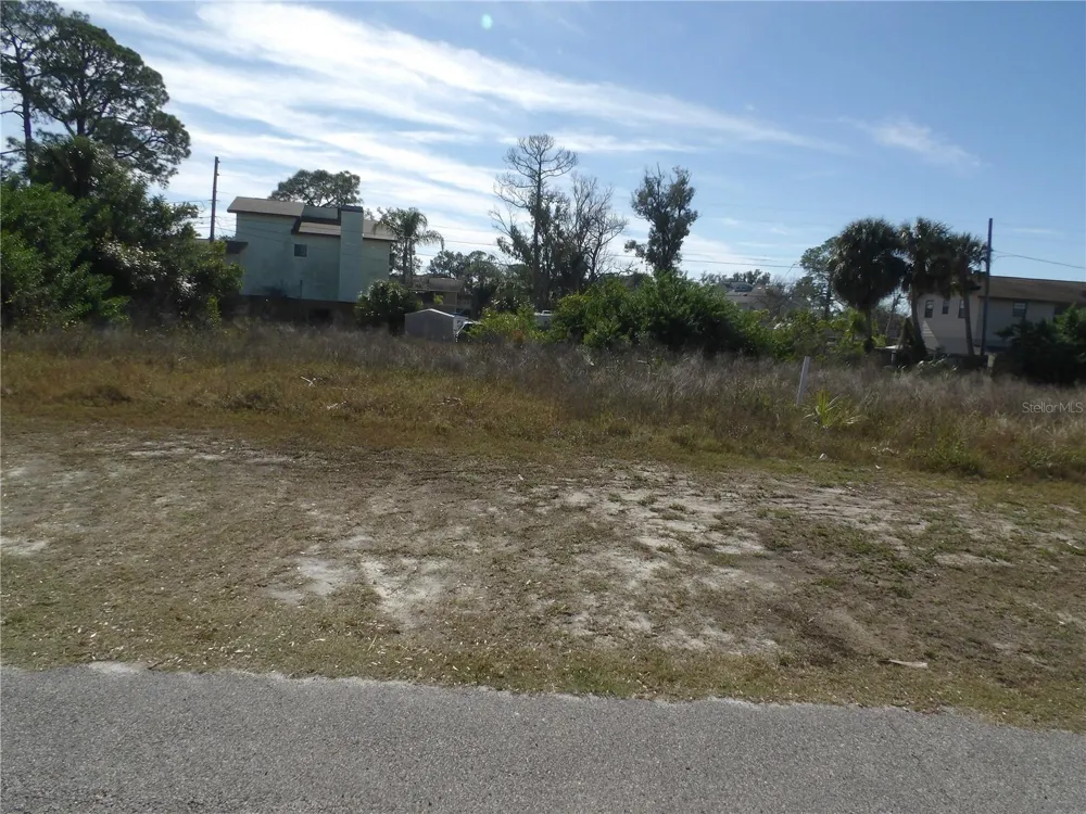 523 DORIC COURT Tarpon Springs, FL 34689