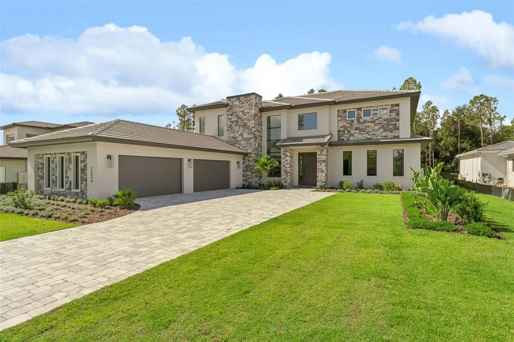 15544 PENDIO DRIVE Bella Collina, FL 34756