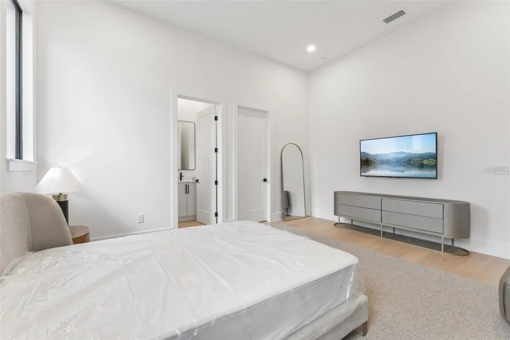 15544 PENDIO DRIVE Bella Collina, FL 34756