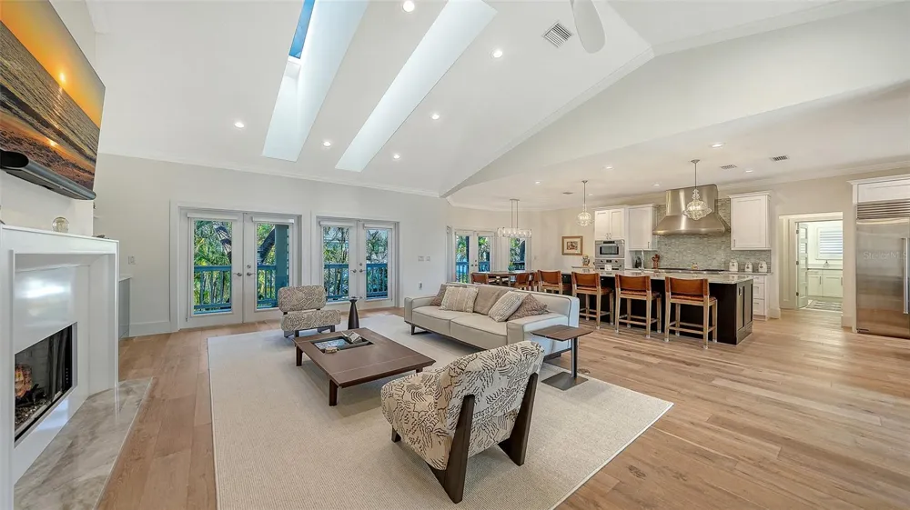 345 MADISON DRIVE Sarasota, FL 34236