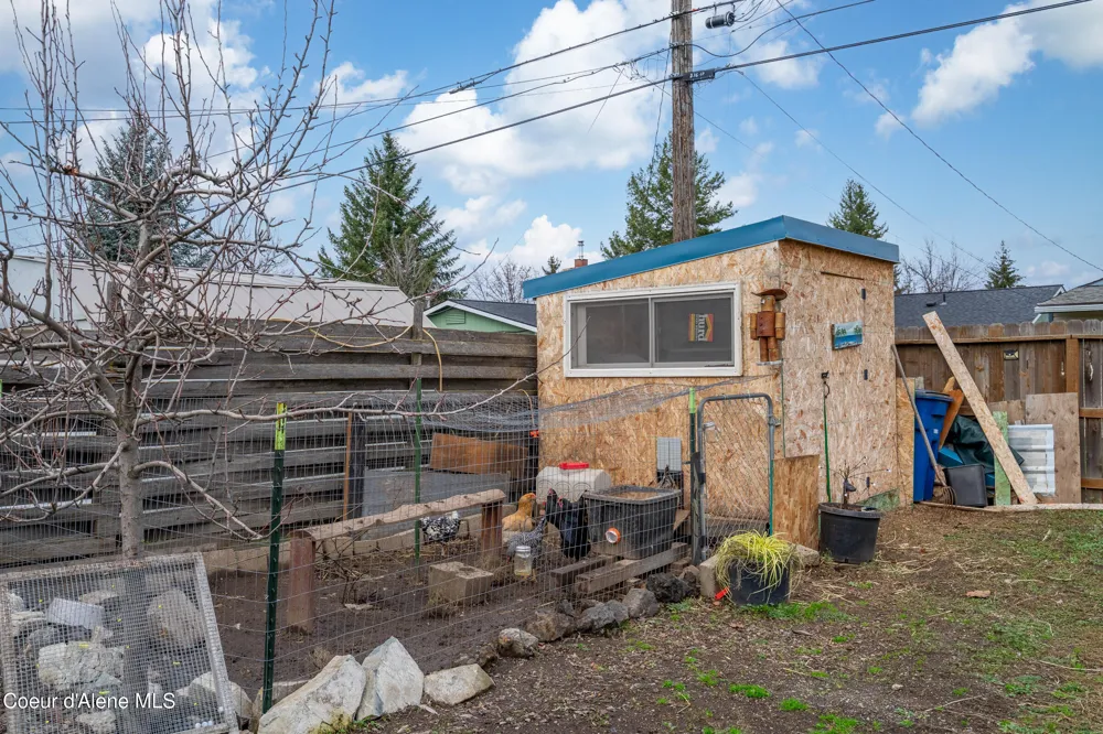 1609 E Park Lane Post Falls, ID 83854