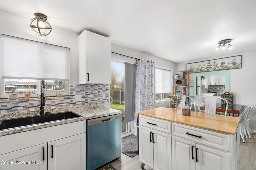 1609 E Park Lane Post Falls, ID 83854