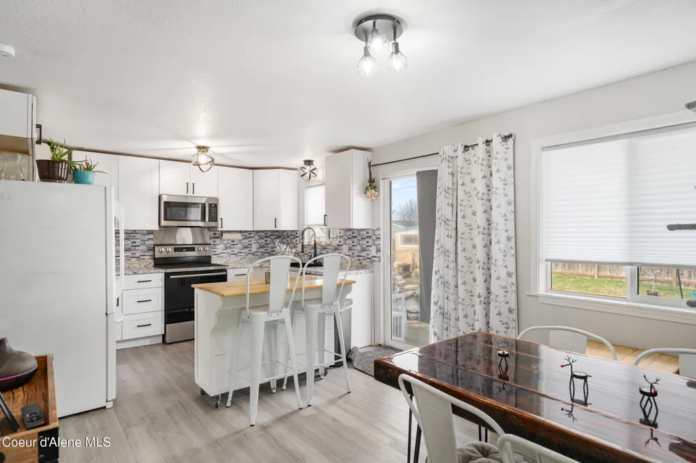 1609 E Park Lane Post Falls, ID 83854