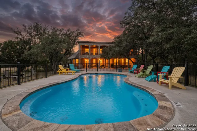 241 Mountain Laurel Concan, TX 78838