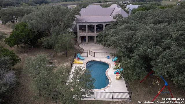241 Mountain Laurel Concan, TX 78838