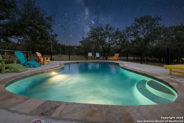 241 Mountain Laurel Concan, TX 78838