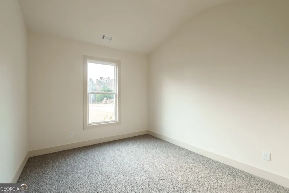 205 Squirrel RUN Good Hope, GA 30641