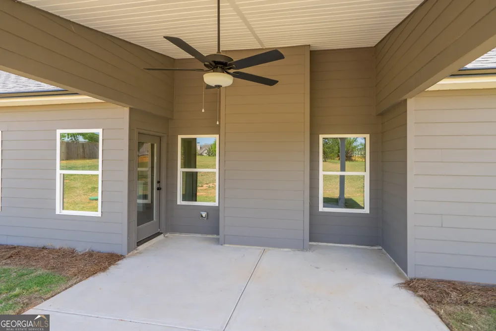 205 Squirrel RUN Good Hope, GA 30641